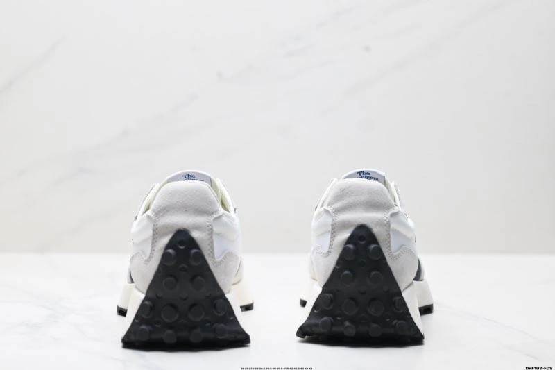 New Balance Shoes EyeCatching 2050