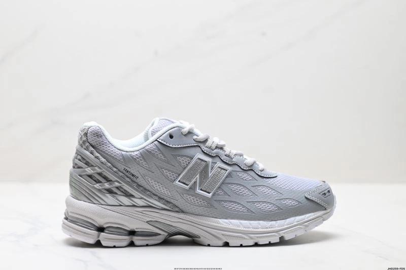 New Balance Shoes Sporty 2034