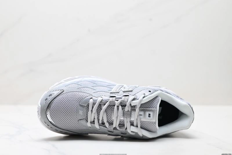 New Balance Shoes Sporty 2034