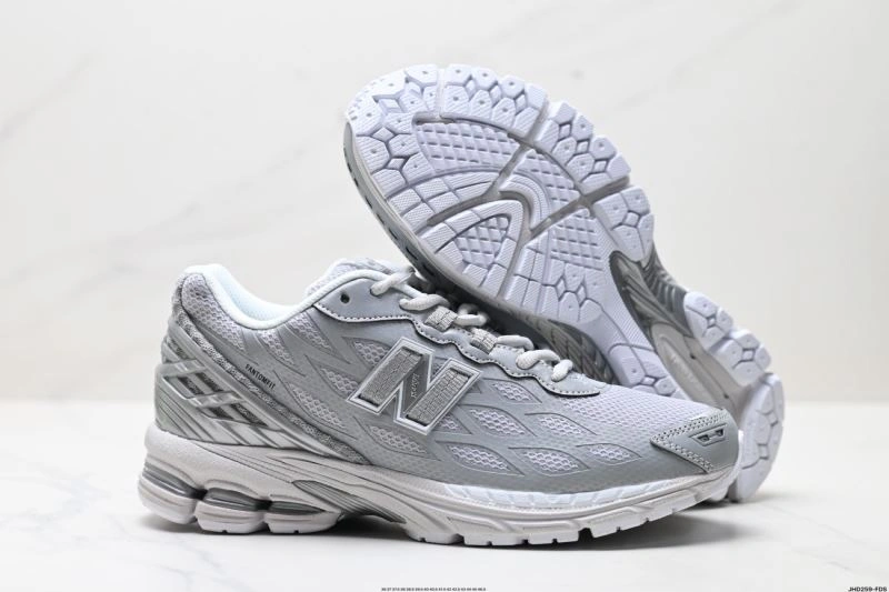 New Balance Shoes Sporty 2034