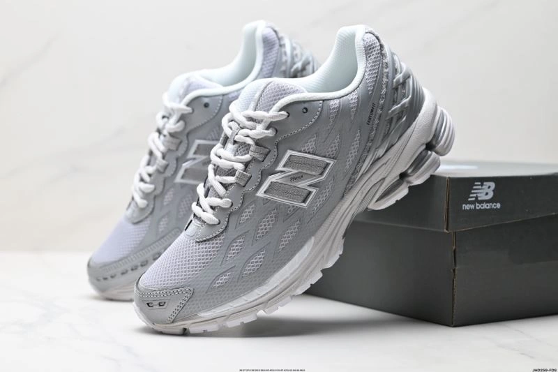 New Balance Shoes Sporty 2034