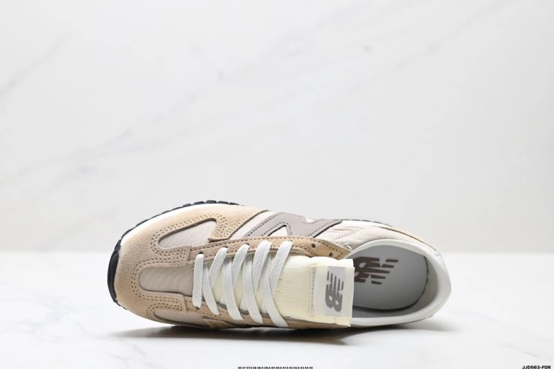 New Balance Shoes EasyCare 2032