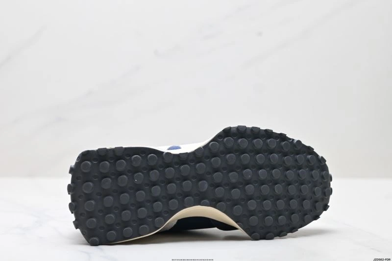 RelaxedFit New Balance Shoes 2029