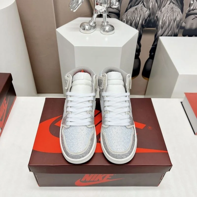 Snug Nike Air Jordan Shoes 33566
