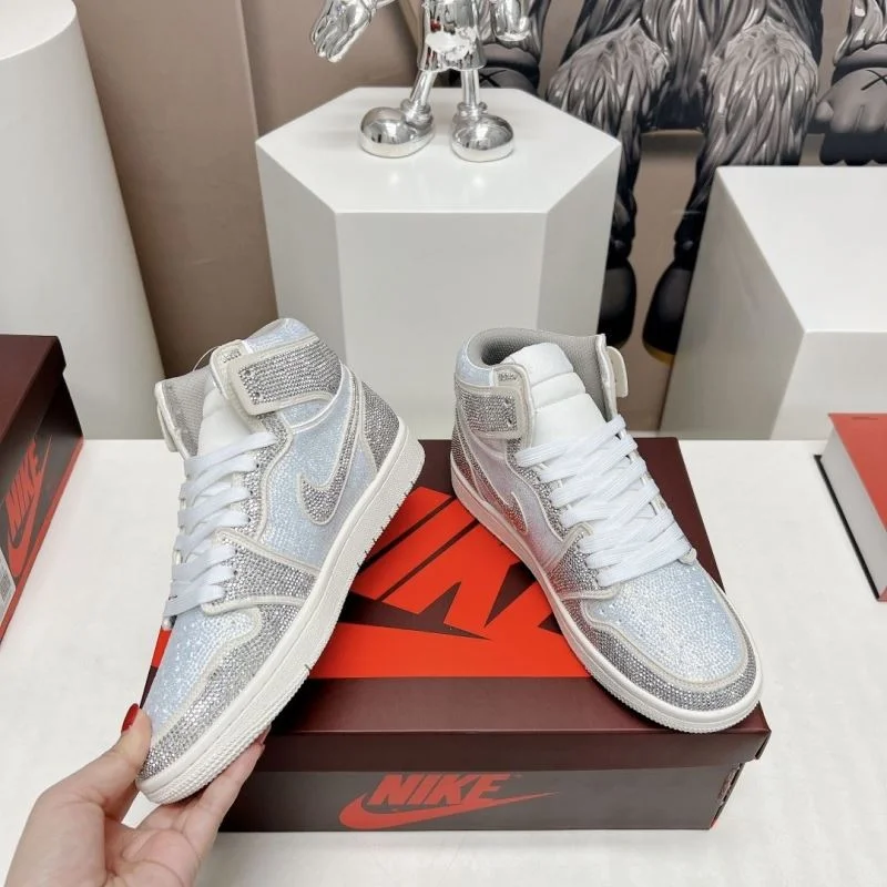 Snug Nike Air Jordan Shoes 33566