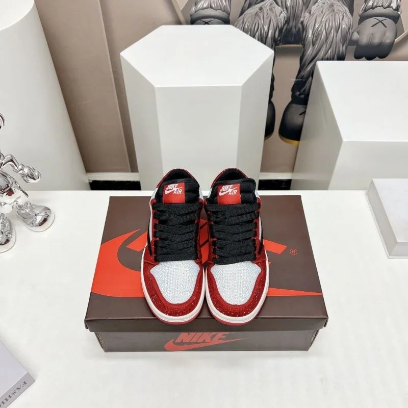 Refined Nike Air Jordan Shoes 33537