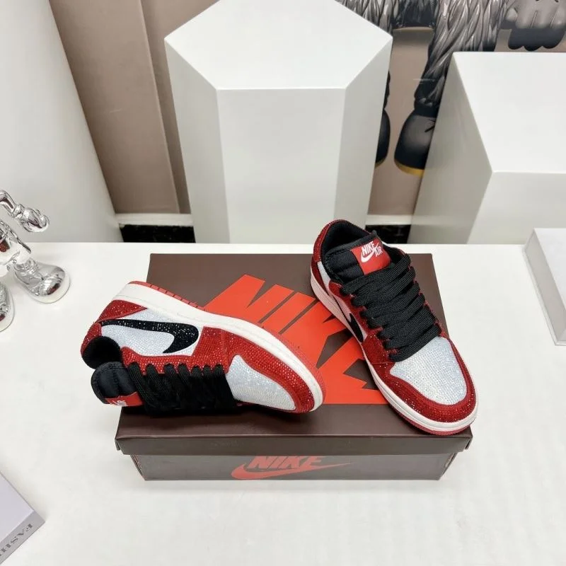 Refined Nike Air Jordan Shoes 33537