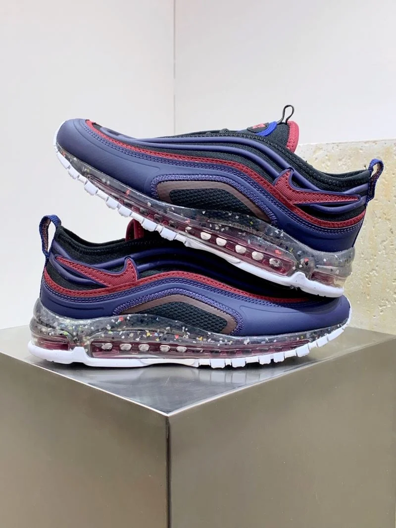 Sporty Nike Air Max Shoes 33399