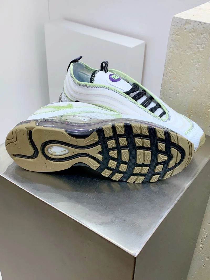 Fashionable Nike Air Max Shoes 33376