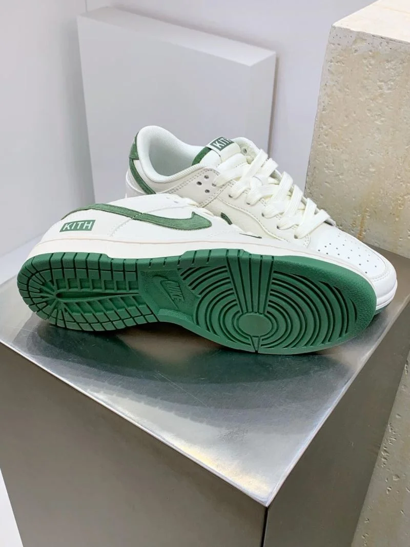 Nike Dunk Shoes WeatherProof 33400