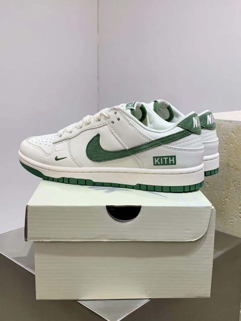 Nike Dunk Shoes WeatherProof 33400