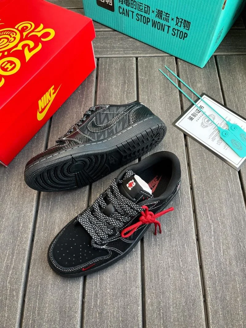 Stylish Nike Dunk Shoes 33497