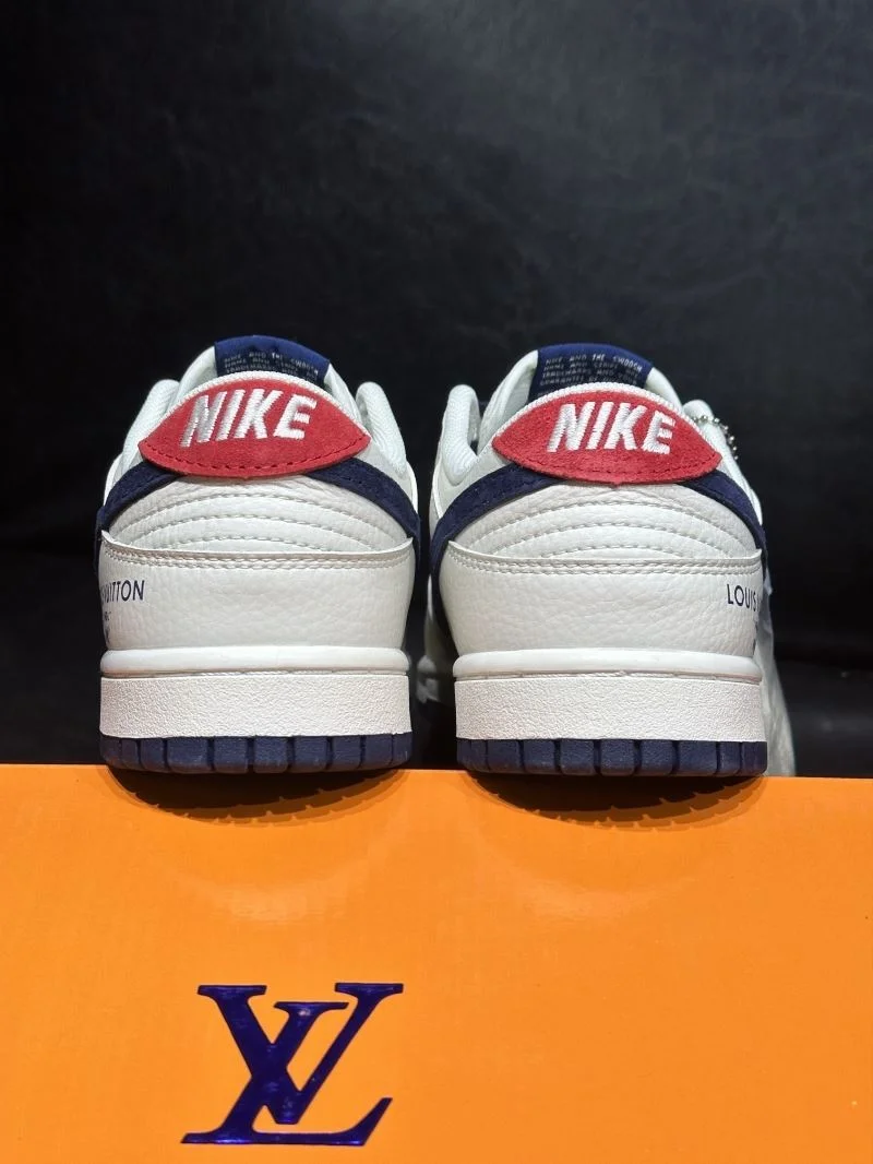 GoodFit Nike Dunk Shoes 33479