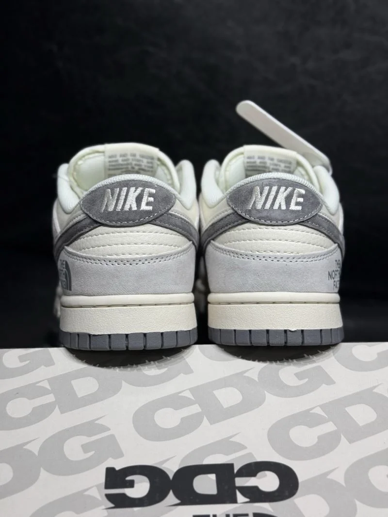 GoodFit Nike Dunk Shoes 33466