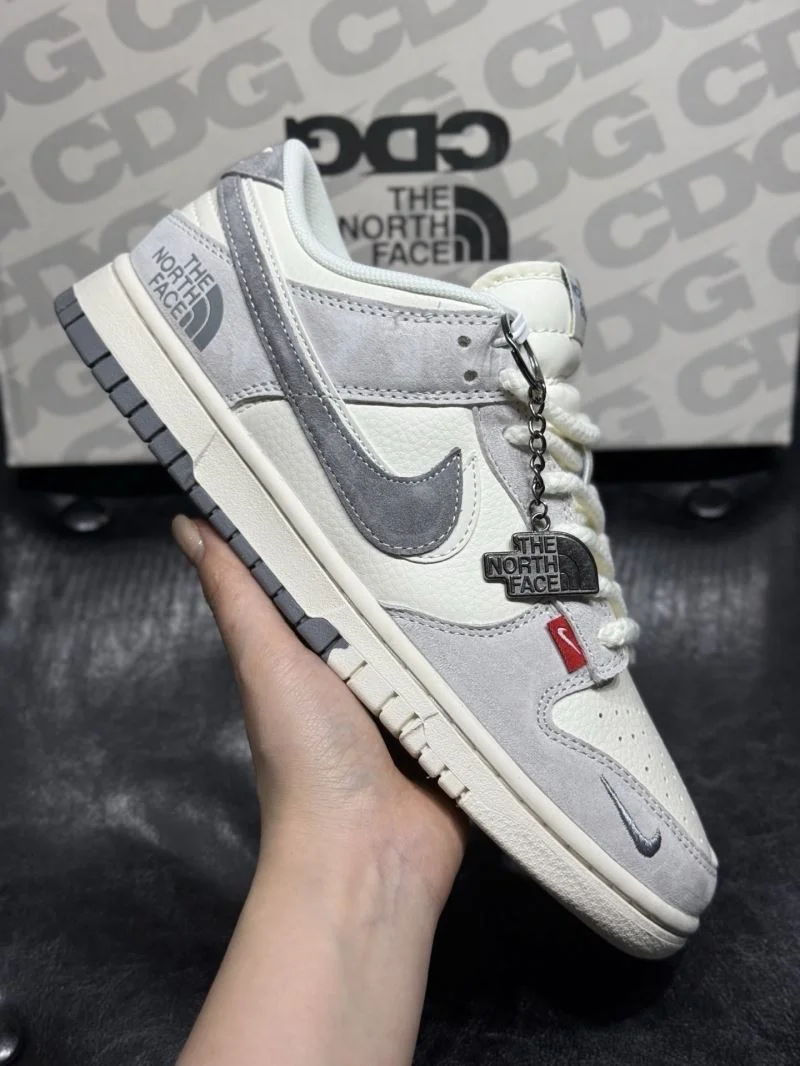 GoodFit Nike Dunk Shoes 33466