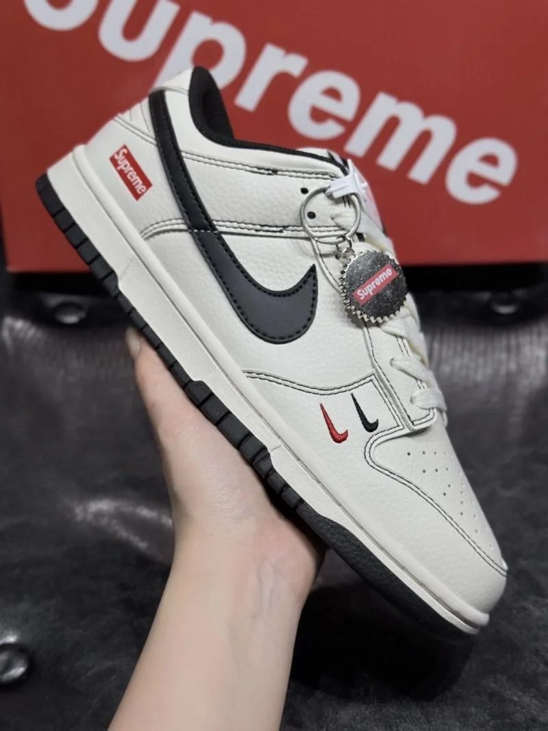 Nike Dunk Shoes Sporty 33475