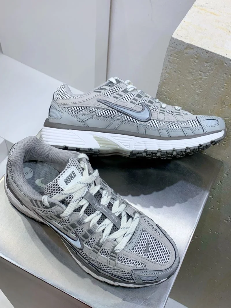 Nike Other Shoes QuickDry 33372