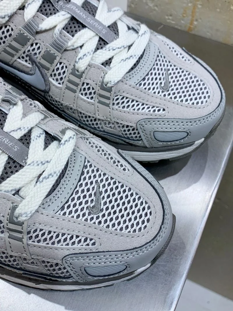 Nike Other Shoes QuickDry 33372