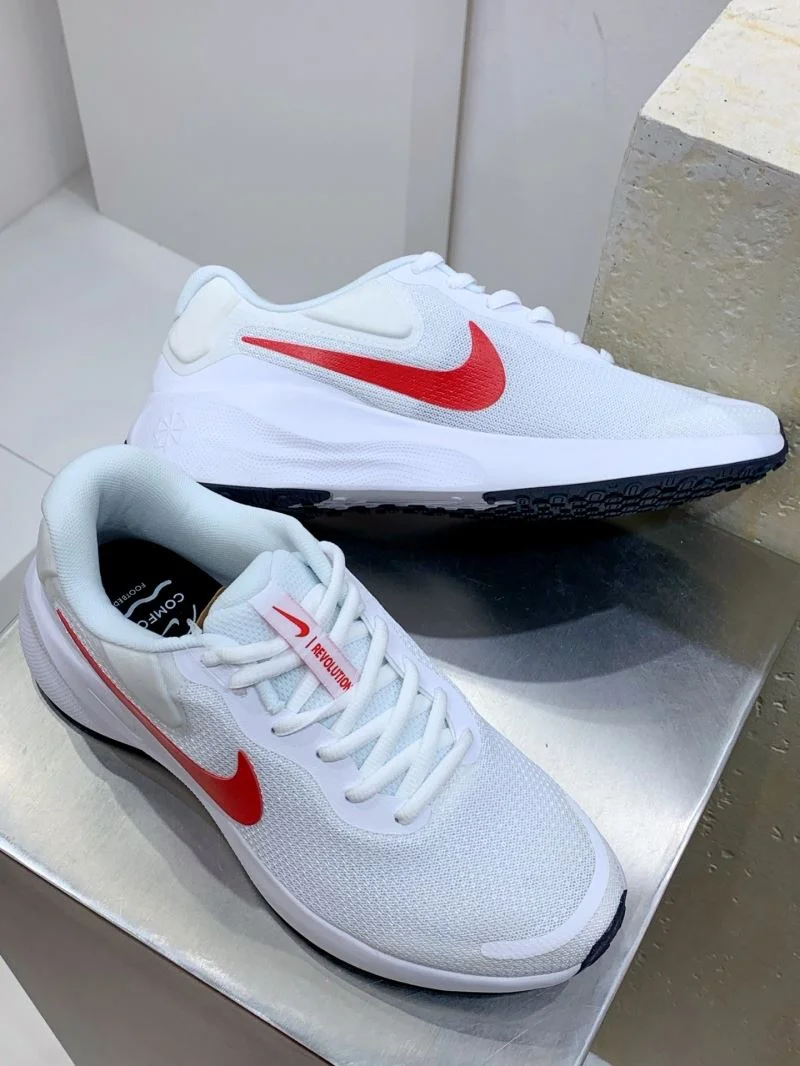 Sleek Nike Other Shoes 33371