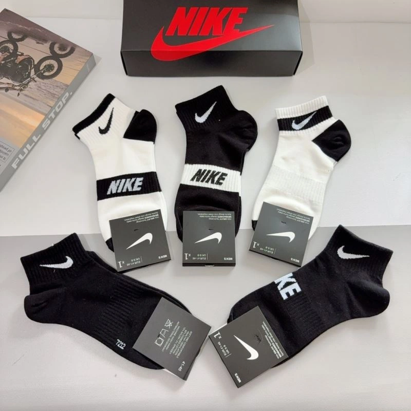 Nike Socks Chic 273065
