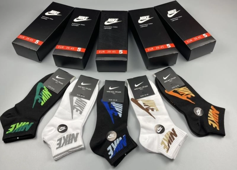 SoftTouch Nike Socks 274602