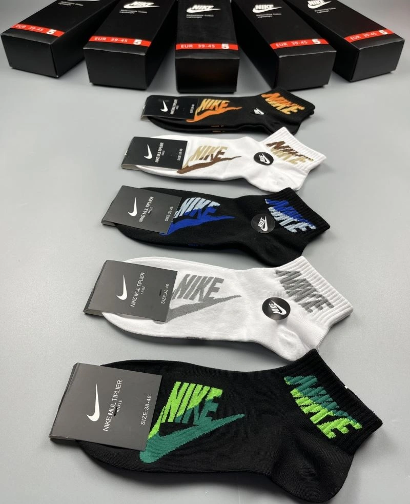 SoftTouch Nike Socks 274602