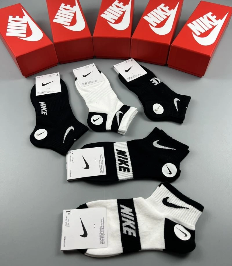 Sustainable Nike Socks 274589