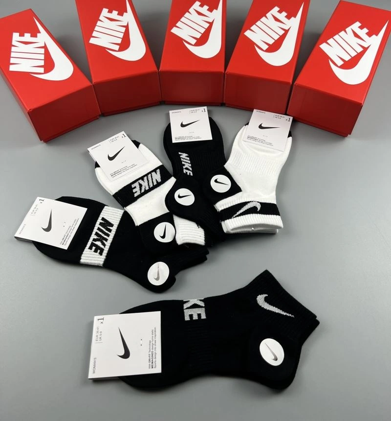 Sustainable Nike Socks 274589