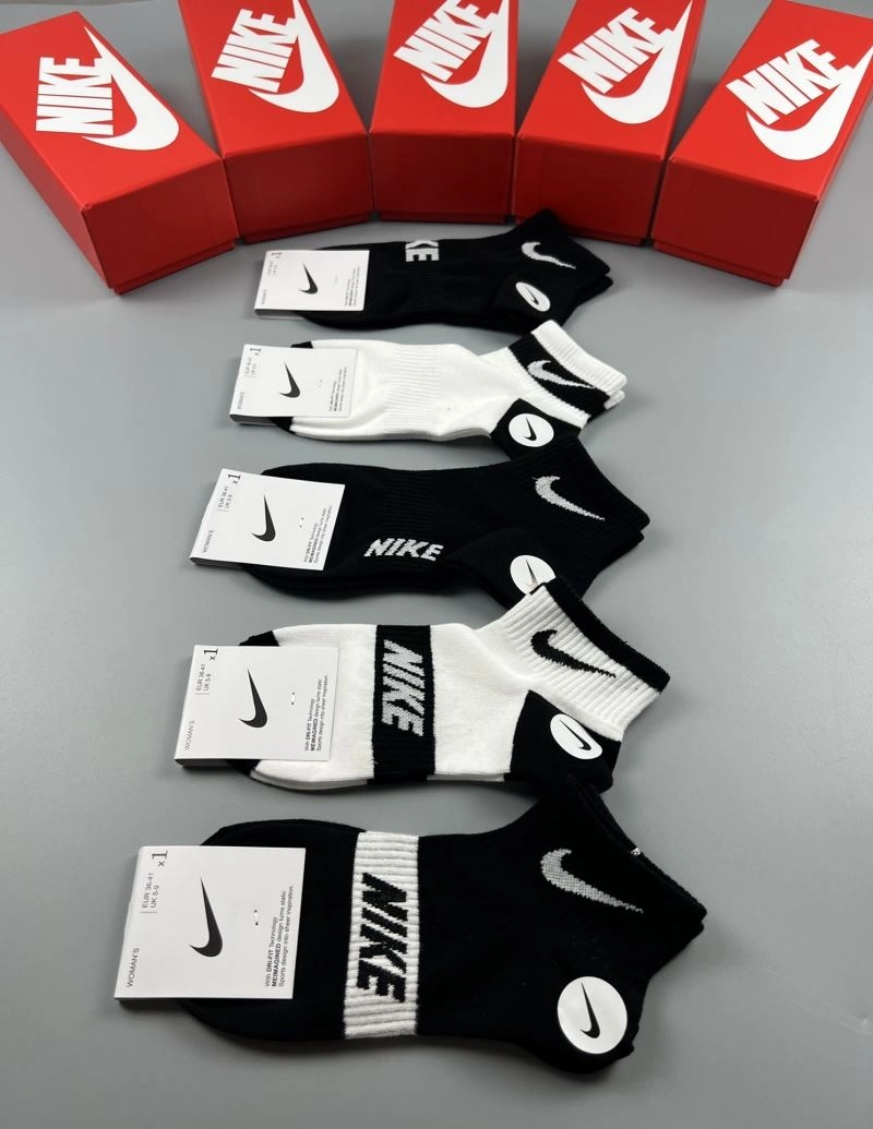 Sustainable Nike Socks 274589