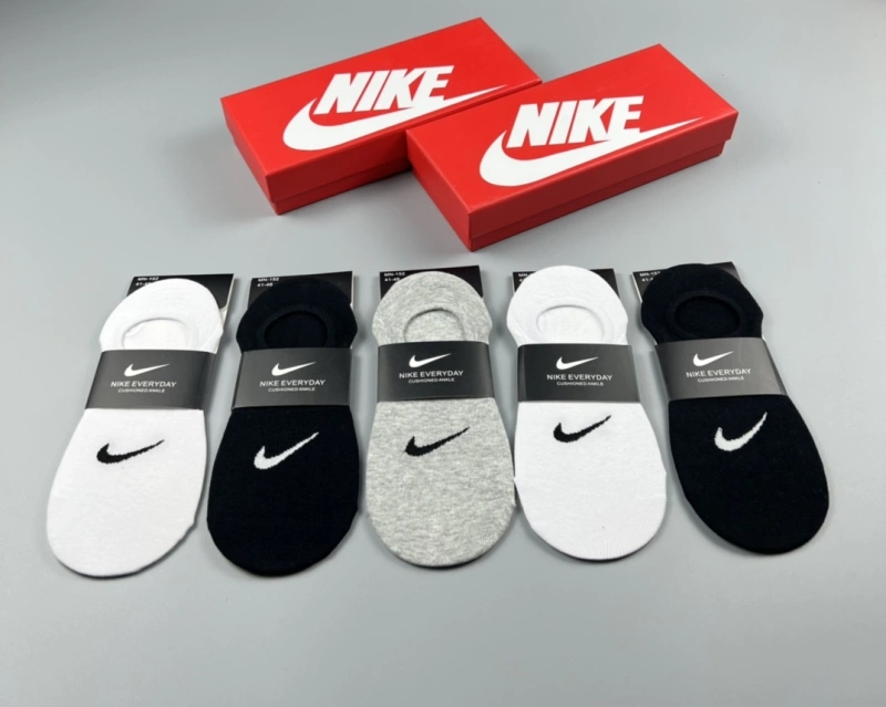 Youthful Nike Socks 274131