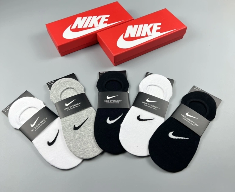 Youthful Nike Socks 274131