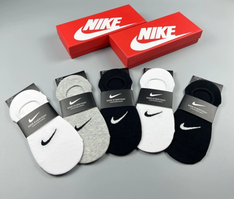 Youthful Nike Socks 274131