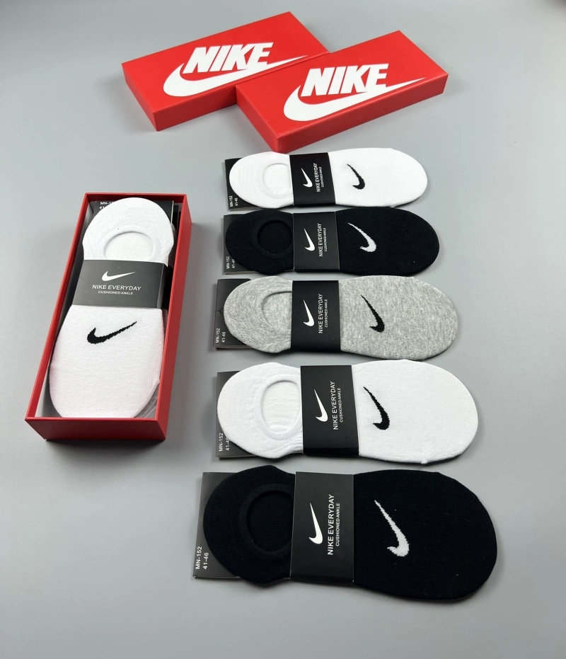 Youthful Nike Socks 274131