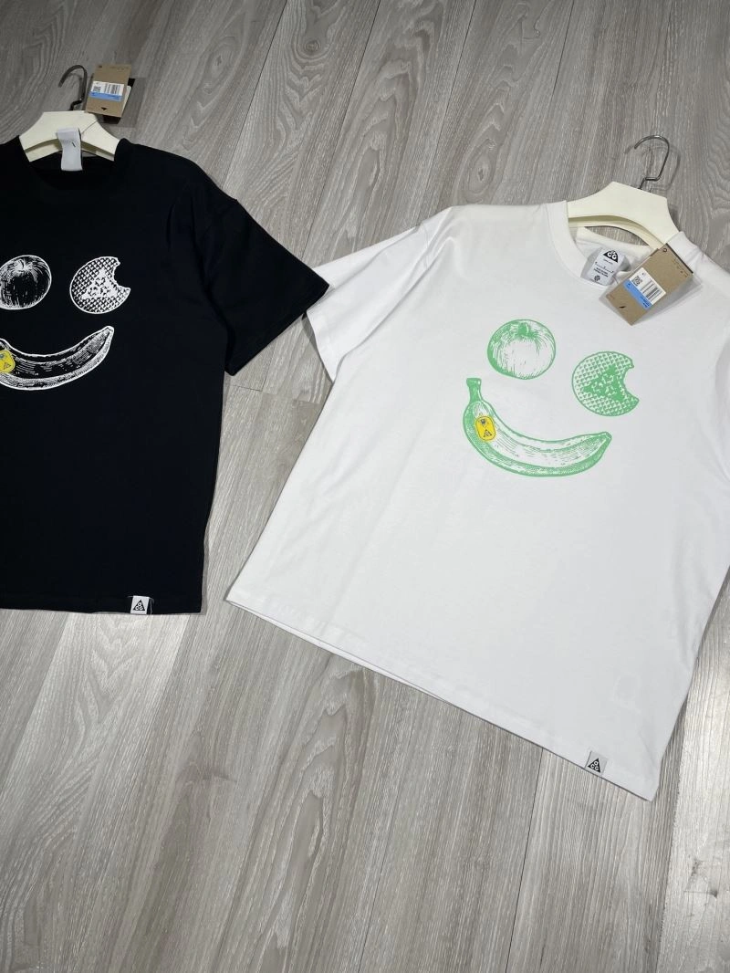 SportInspired Nike T-Shirts 146712