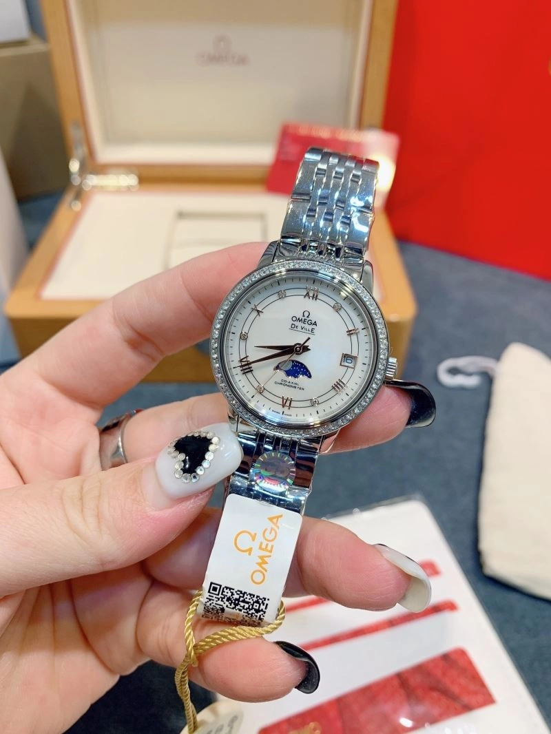 OMEGA Watches MoistureWicking 193726