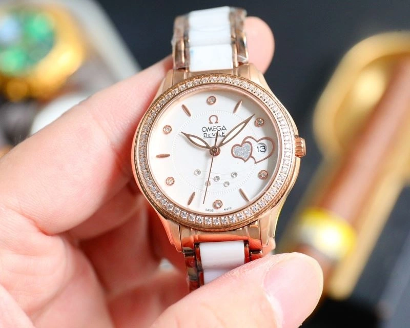 Vibrant OMEGA Watches 193665