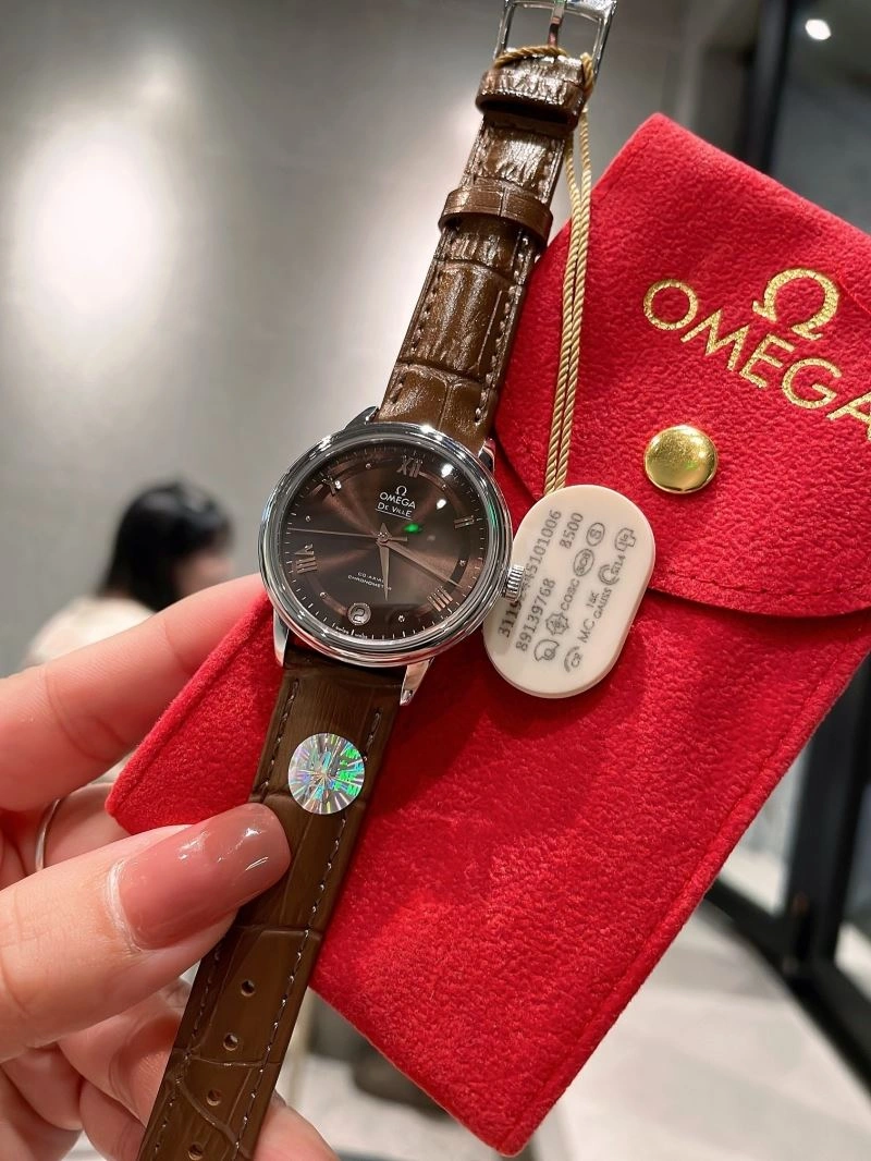 Trendsetting OMEGA Watches 193518