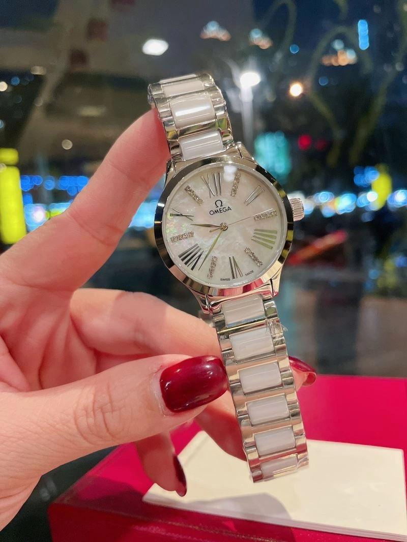 RelaxedFit OMEGA Watches 193392