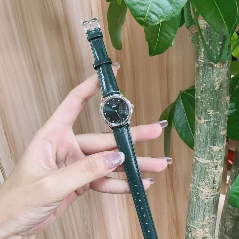 Lightweight OMEGA Watches 193365