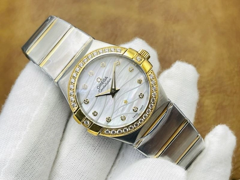 OMEGA Watches Sleek 193076