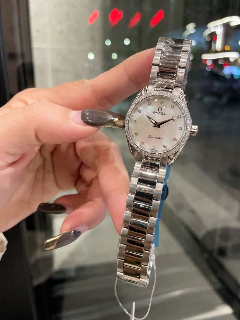 Timeless OMEGA Watches 192750