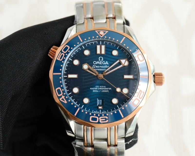 OMEGA Watches SmoothTexture 192716