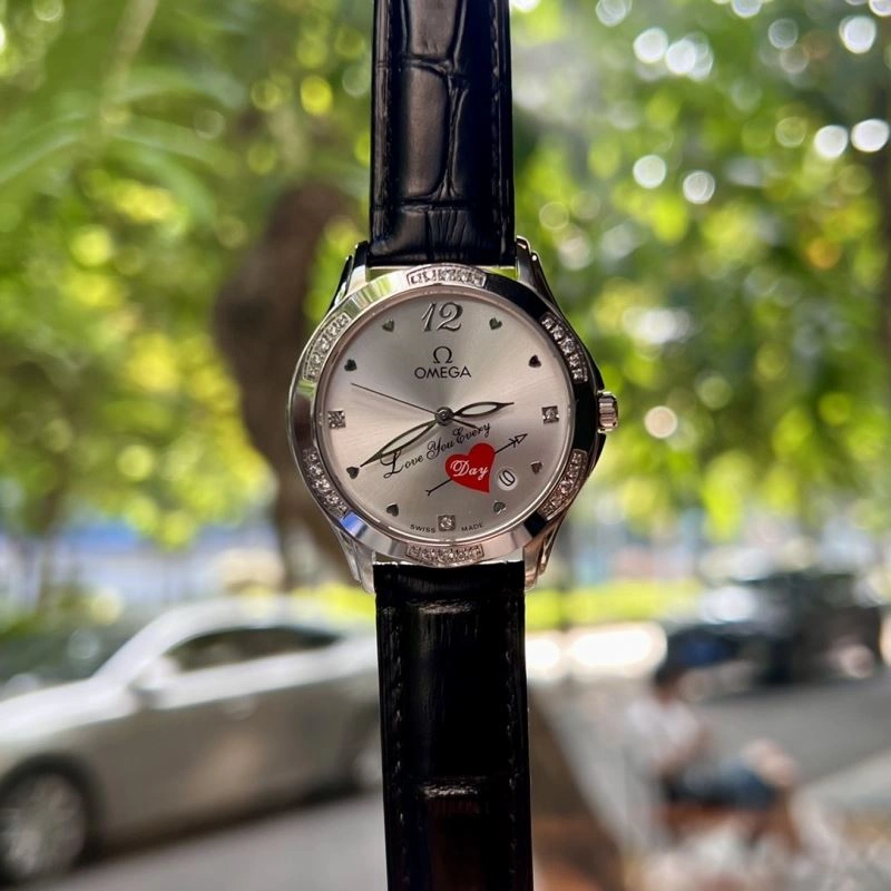 Compact OMEGA Watches 192355