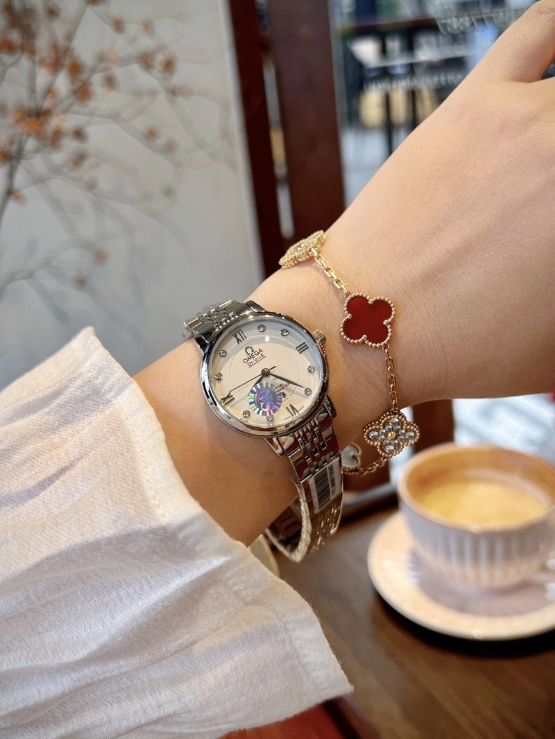 Flexible OMEGA Watches 191286