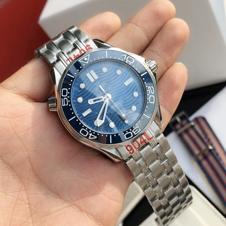 RelaxedFit OMEGA Watches 191027