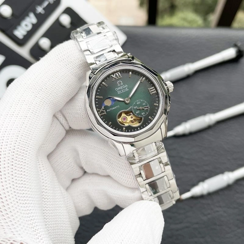 OMEGA Watches ComfortFit 190915
