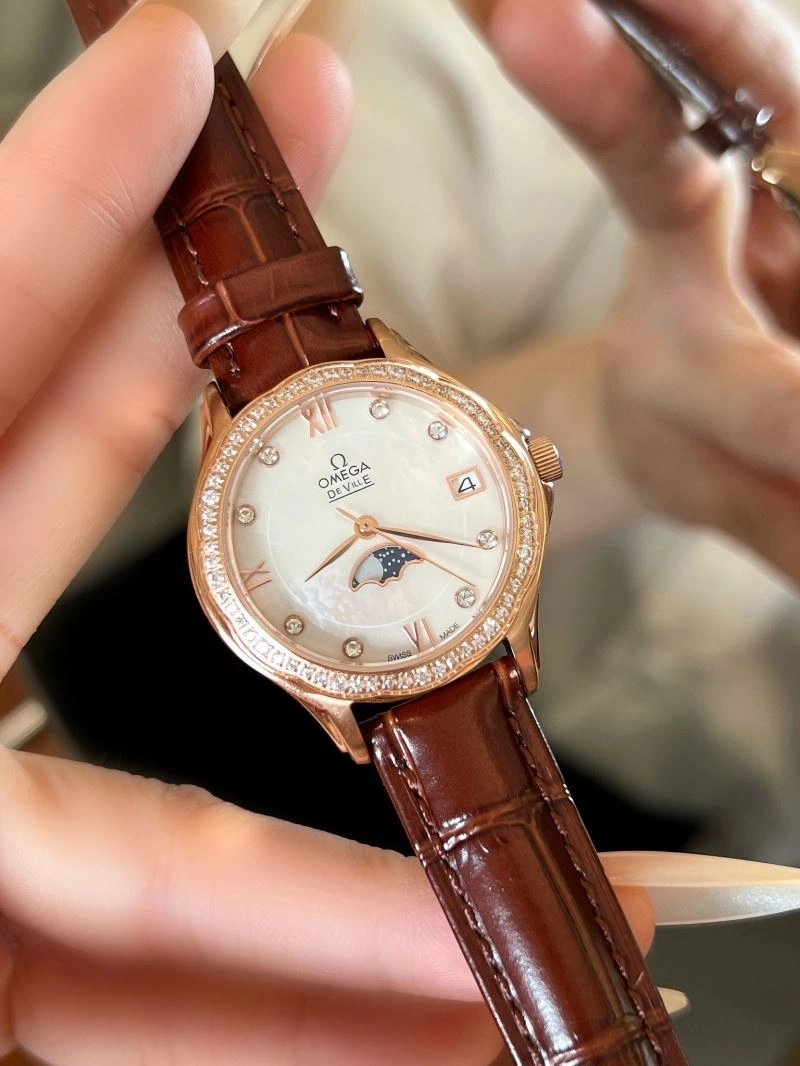 OMEGA Watches FashionForward 190590