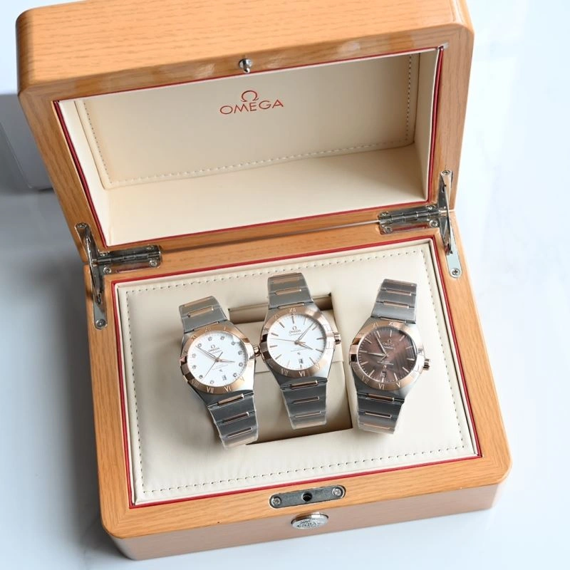 OMEGA Watches Stretchable 190532