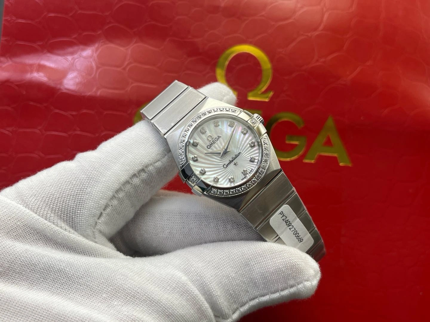 Bright OMEGA Watches 190430