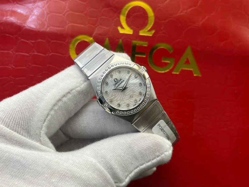 OMEGA Watches StreetReady 190436